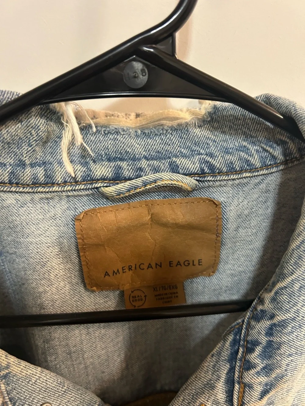 American Eagle Patchwork Denim Jacket XL Distressed Cropped Boho Festival Jean - Picture 3 of 12